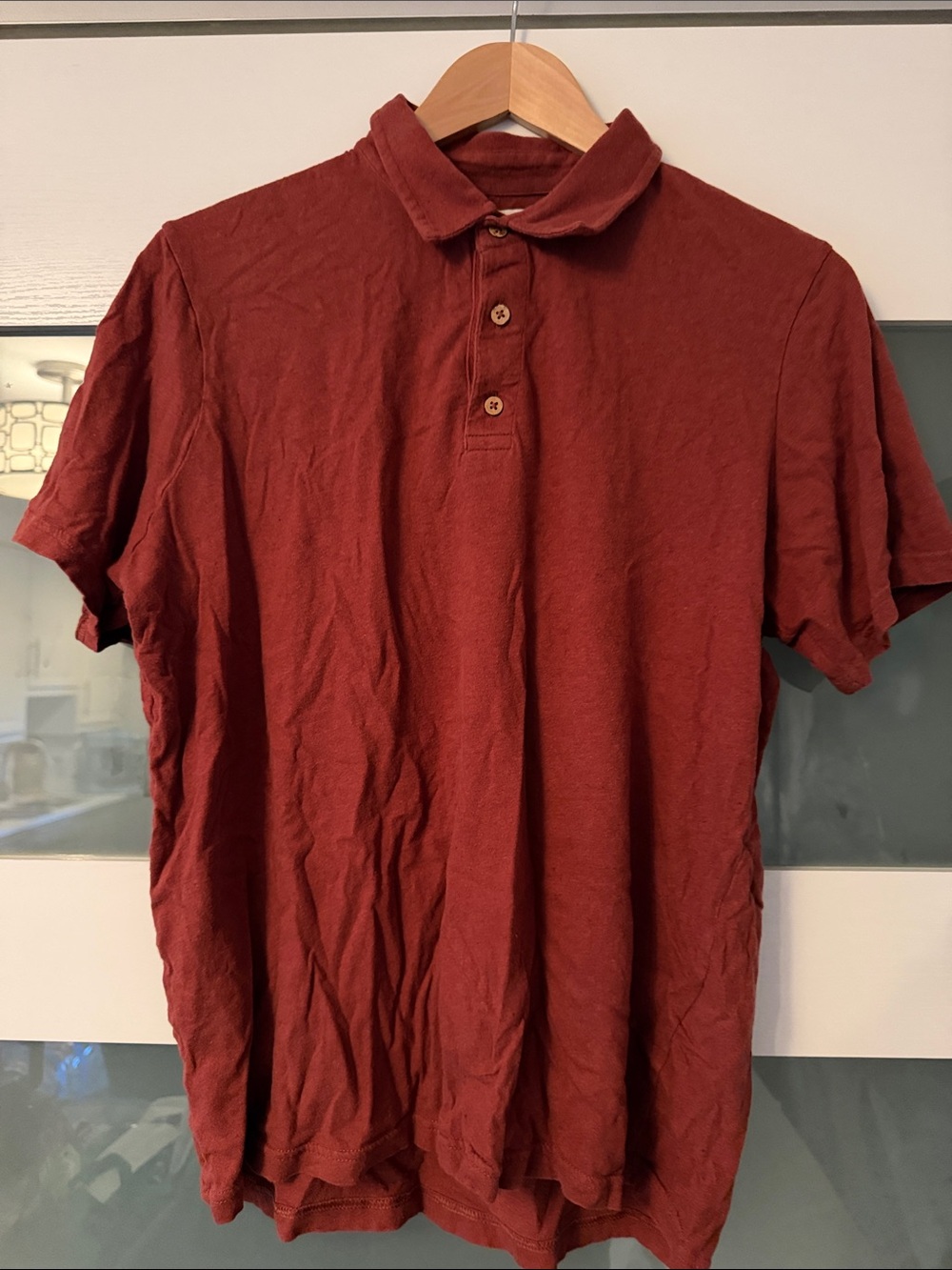 Pact Men's Short-Sleeve Button-Down Shirt in Rust